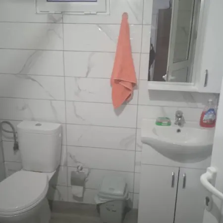 Nina . Apartment
